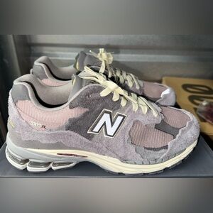 New Balance Protection Pack Dusty Lilac Lunar new year Men’s 10/Women’s 11.5